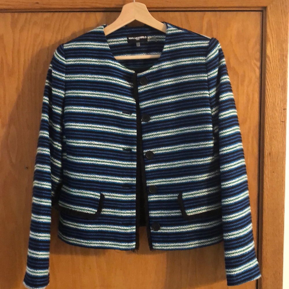 Karl Lagerfeld crop jacket 🎊🎊🎊🎊🎊🎊🎉🎉🎉🎉🎉